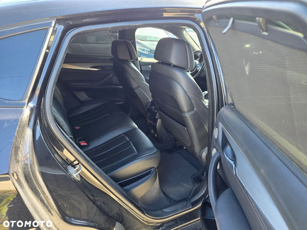 BMW X6 - 10