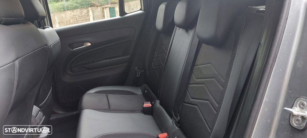 Jeep Avenger 54 kWh Altitude - 8