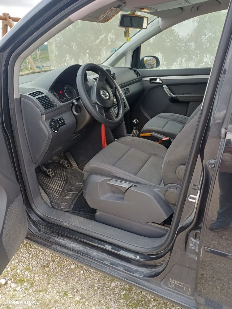 VW Touran 1.9 TDi Basis 7L - 3