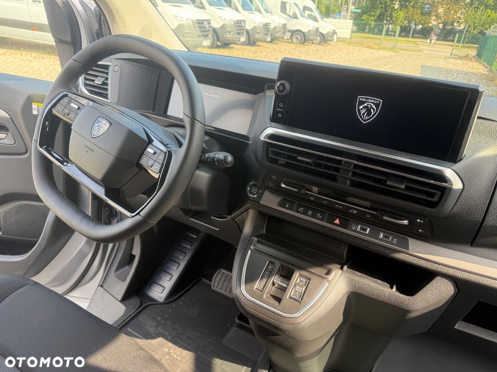 Peugeot Traveller 2.0 BlueHDi Long Business EAT8 - 12