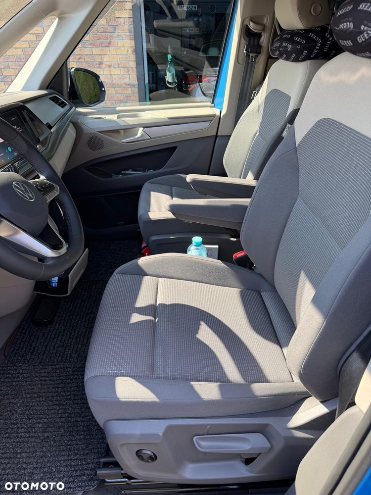 Volkswagen Multivan - 7