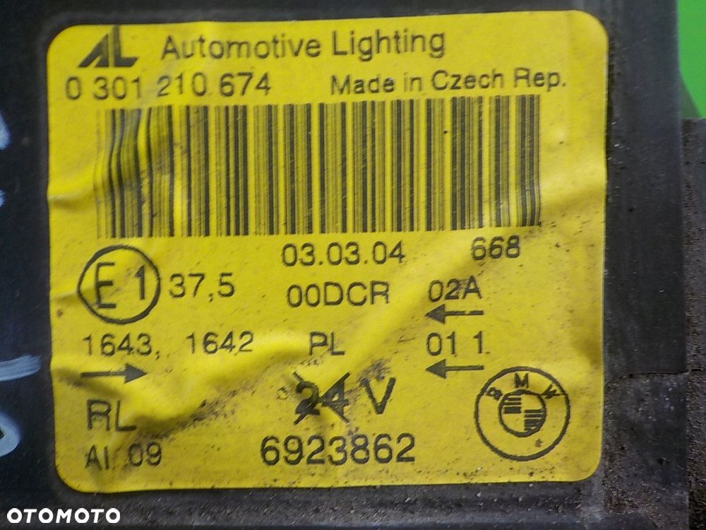 BMW X3 E83 3.0 B 04r 5D XENON lampa prawa przod 0301210674 - 6