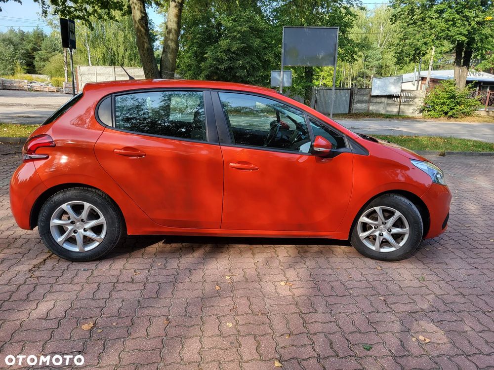 Peugeot 208 1.2 PureTech Active - 4