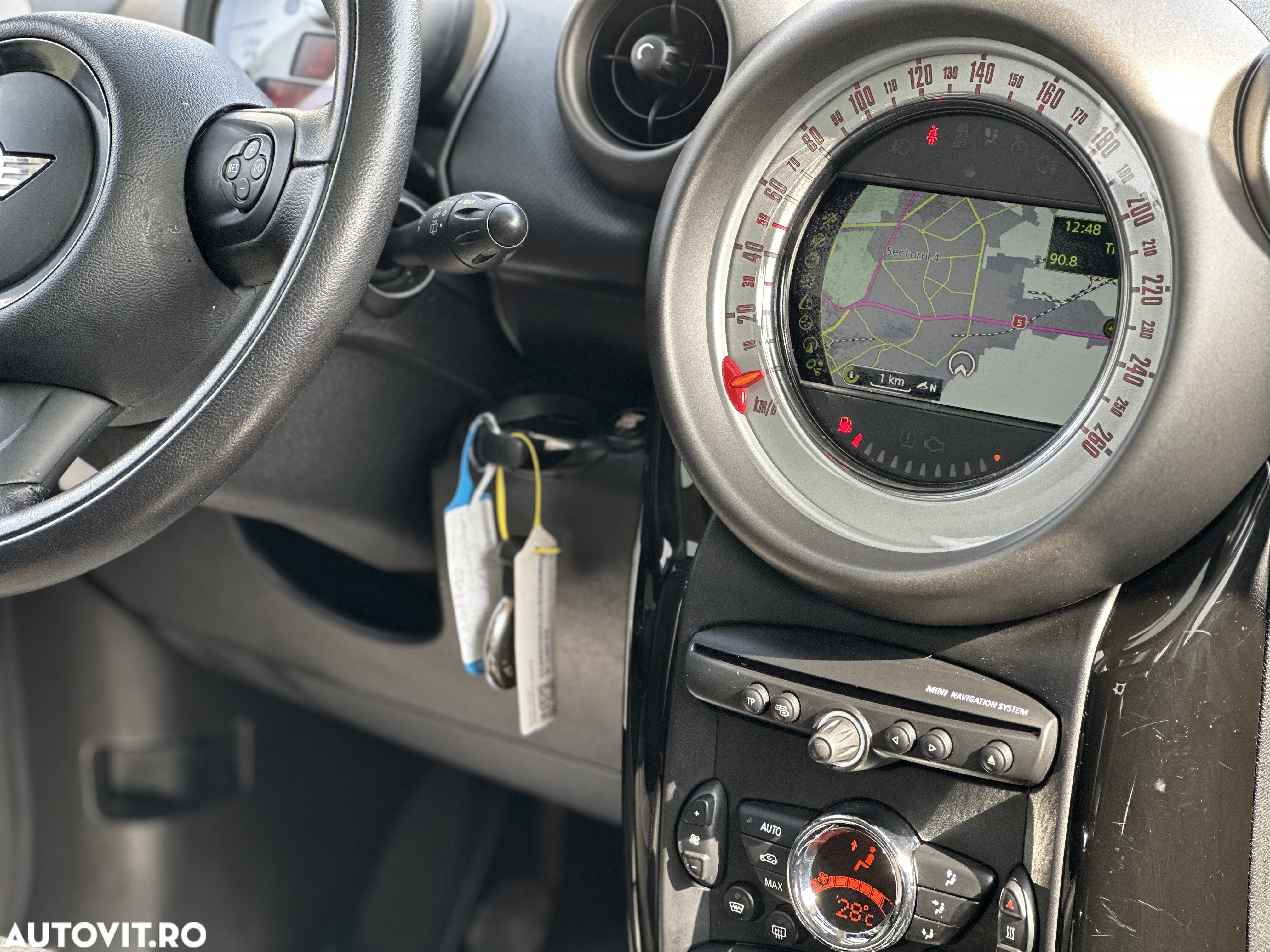 Mini Countryman Cooper D ALL4 - 21