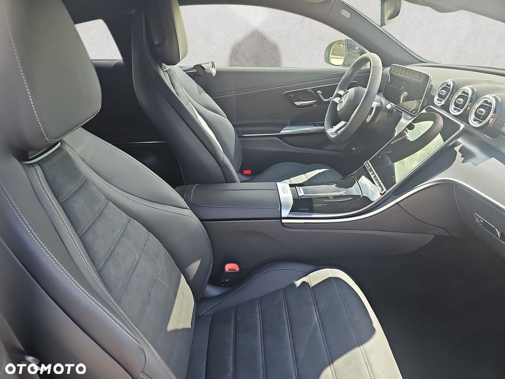 Mercedes-Benz CLE - 15