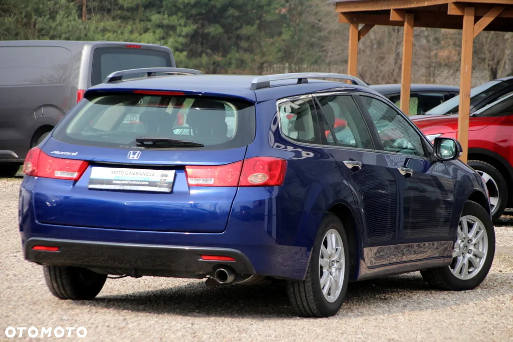 Honda Accord 2.0 Executive - 19