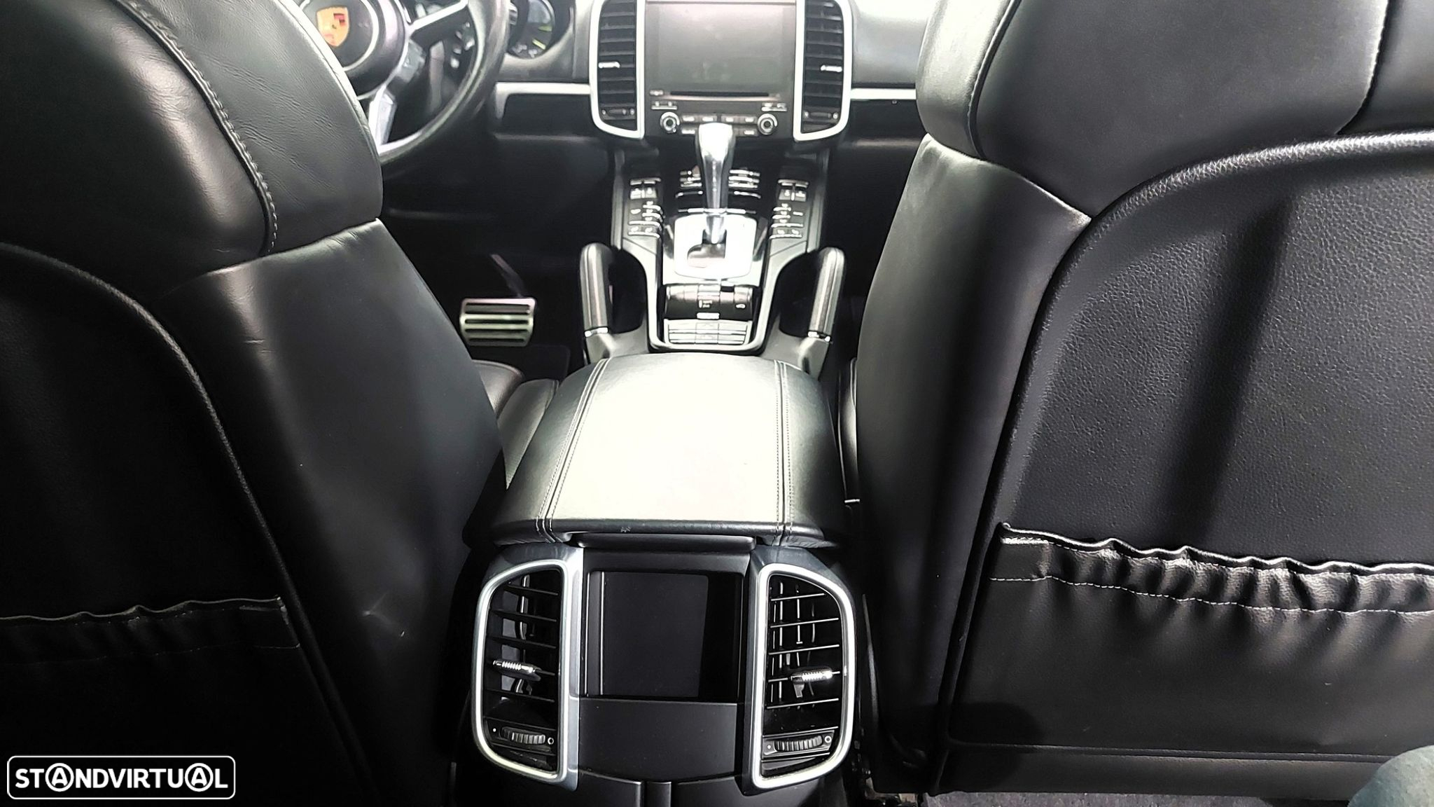 Porsche Cayenne - 16
