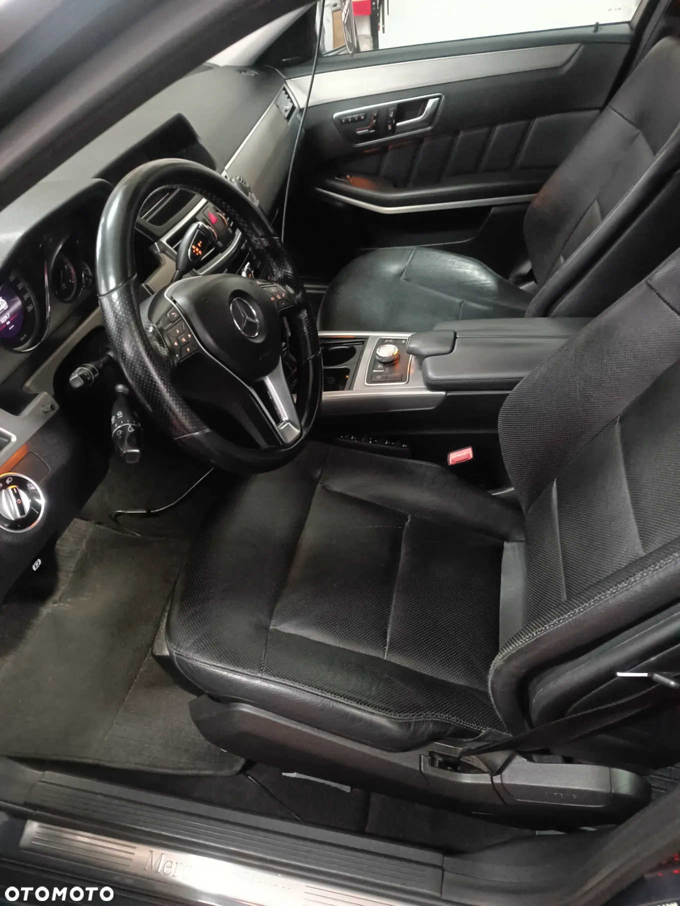 Mercedes-Benz Klasa E 350 CDI 4-Matic BlueEff Elegance - 15