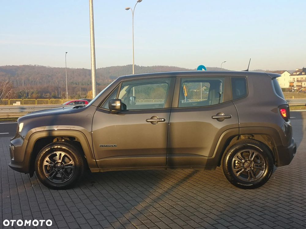 Jeep Renegade 1.5 T4 mHEV Longitude FWD S&S DCT - 6