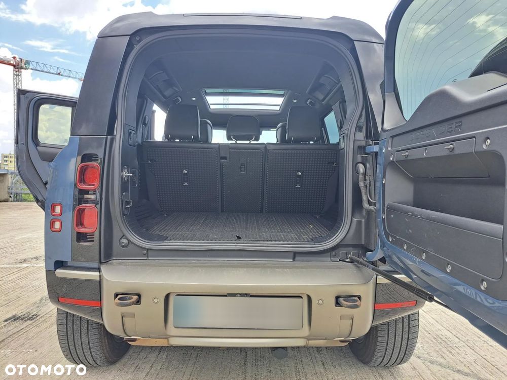 Land Rover Defender 2.0 P300 X-Dynamic HSE - 22