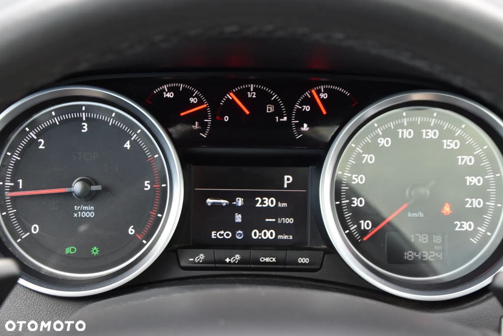Peugeot 508 2.0 BlueHDi RXH S&S - 25
