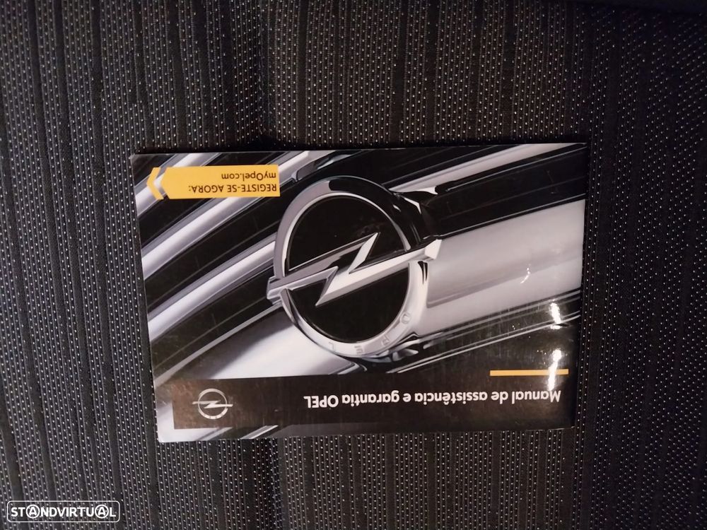 Opel Astra Sports Tourer 1.6 CDTi Executive S/S - 4