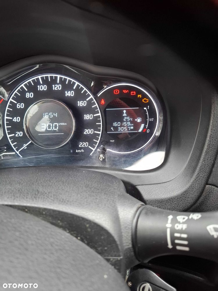 Nissan Note - 8