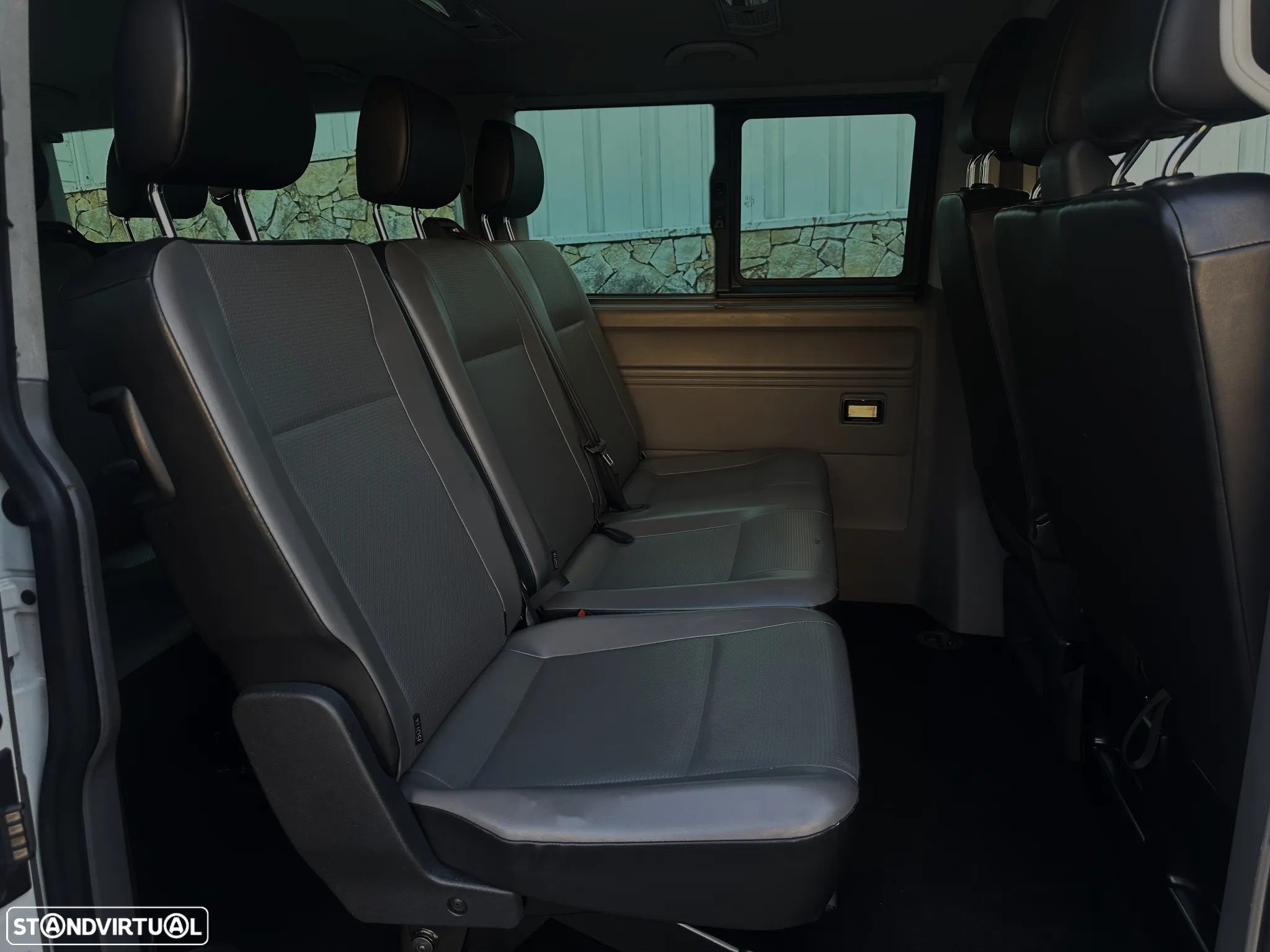 VW Caravelle 2.0 TDi BM Longa Comfortline - 15