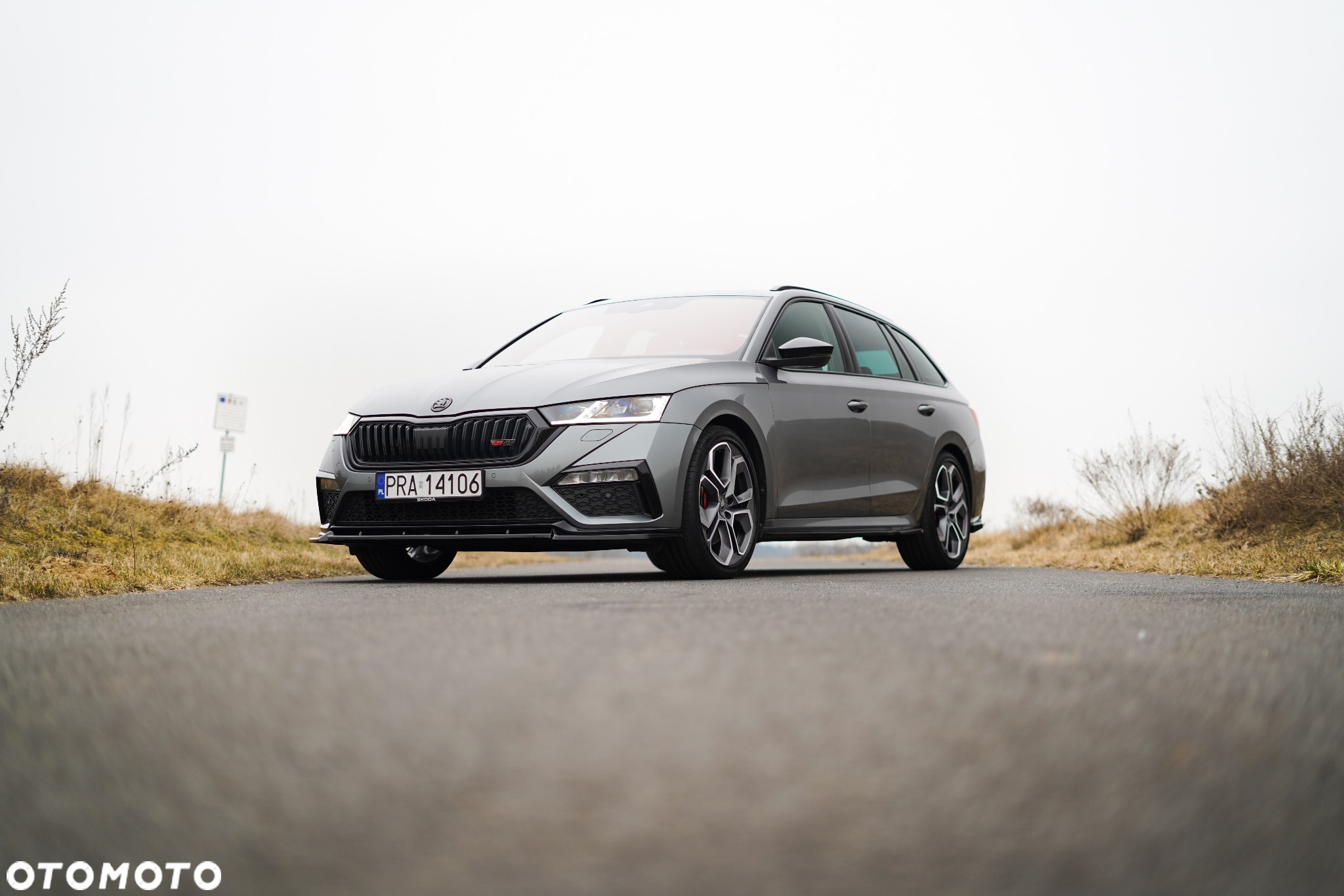 Skoda Octavia 2.0 TSI RS DSG - 2