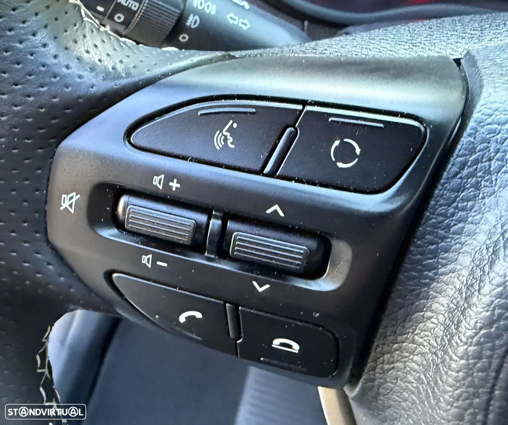 Kia Picanto 1.0 CVVT X-Line - 18