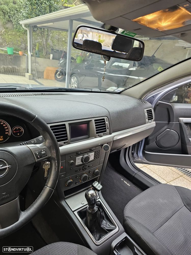 Opel Vectra Caravan 1.9 CDTi Cosmo - 13