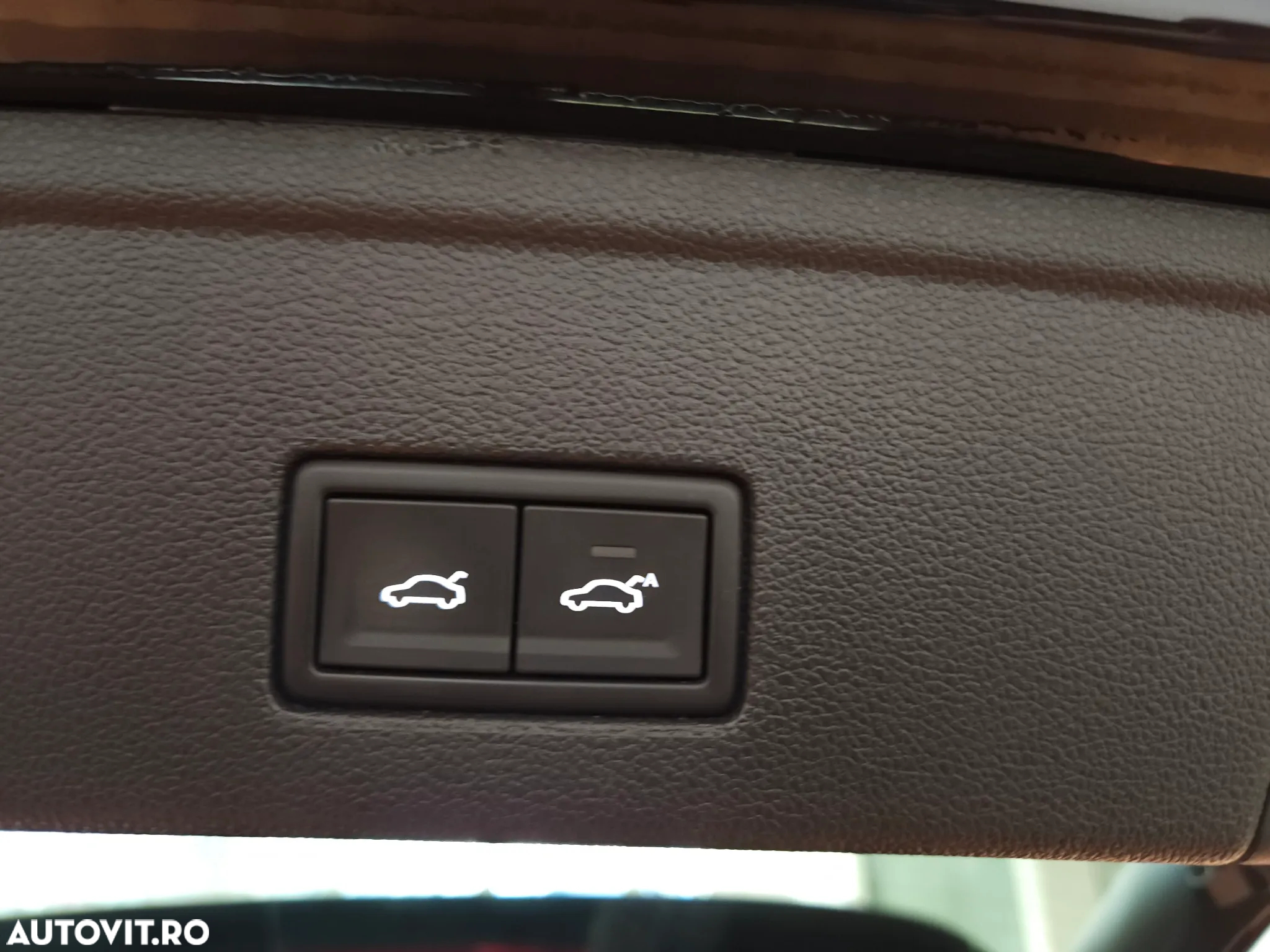 Volkswagen Touareg V6 TDI Atmosphere - 25