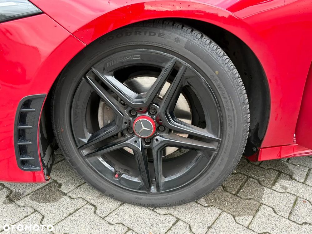 Mercedes-Benz Klasa A 200 d 8G-DCT AMG Line - 18