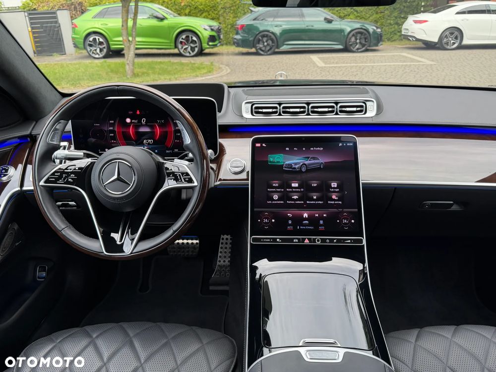 Mercedes-Benz Klasa S 500 4Matic L 9G-TRONIC - 25