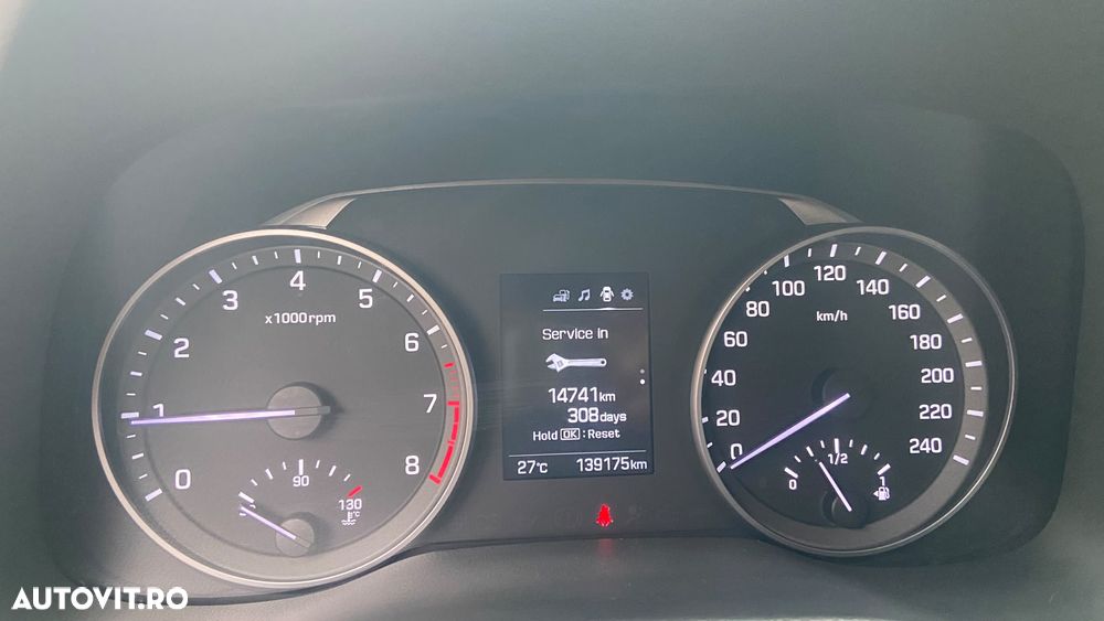Hyundai Elantra 1.6 MPi Highway - 10