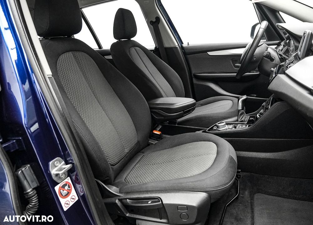 BMW Seria 2 216d Luxury Line - 15
