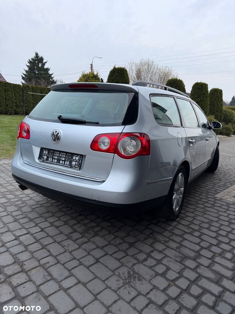 Volkswagen Passat - 9