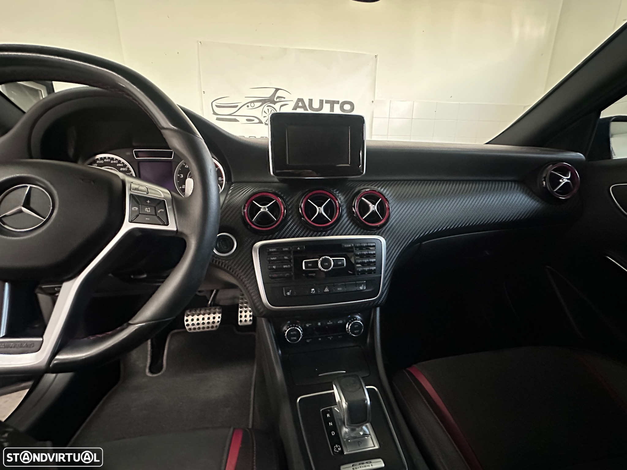 Mercedes-Benz A 45 AMG 4Matic Speedshift 7G-DCT Edition 1 - 14
