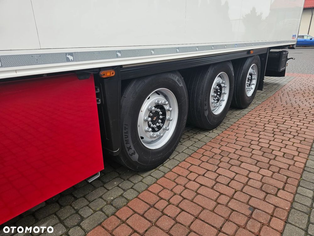 Schmitz Cargobull CHŁODNIA THERMO-KING SLXi300 Kwiatowa szer.2.50 - 17