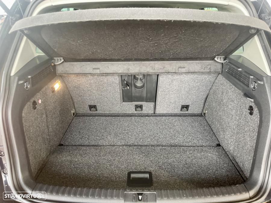 VW Tiguan 2.0 TDi Sport BlueMotion - 28