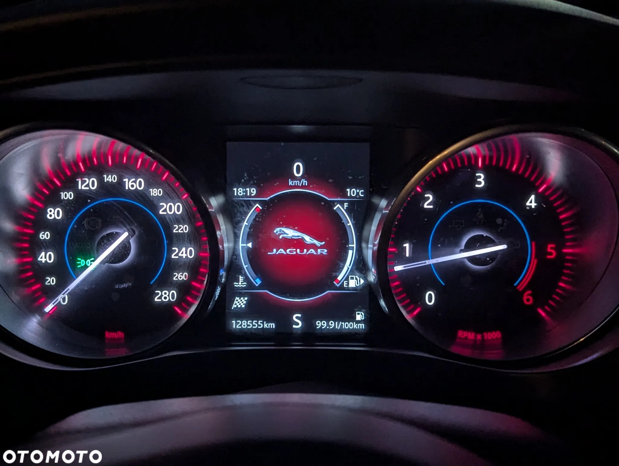 Jaguar F-Pace 2.0 i4D AWD Prestige - 23