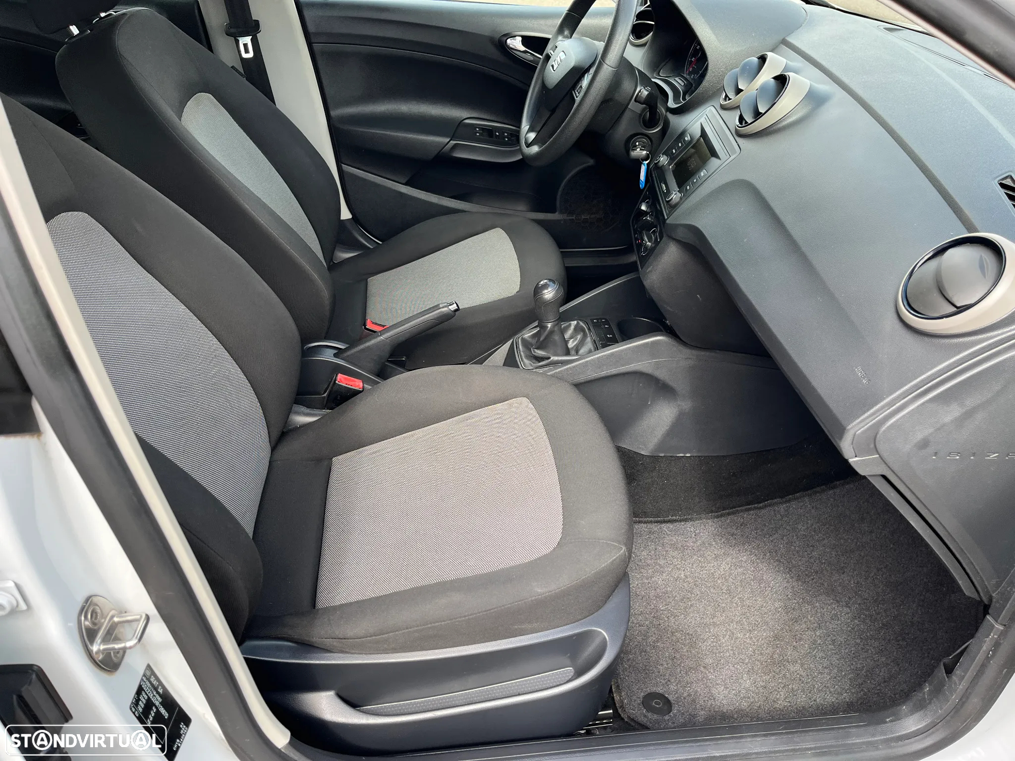 SEAT Ibiza 1.0 Reference - 16