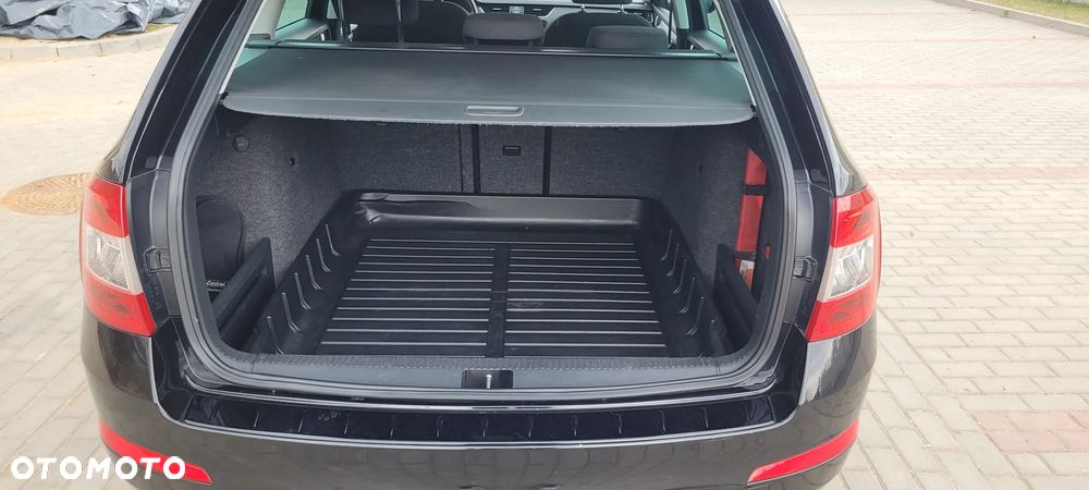 Skoda Octavia 2.0 TDI Ambition - 14