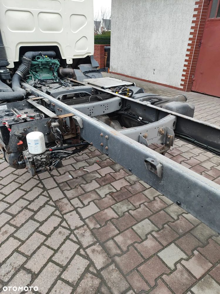 Volvo FL FL10 FL215 Rama do zabudowy Blokada Mostu DMC10 - 2