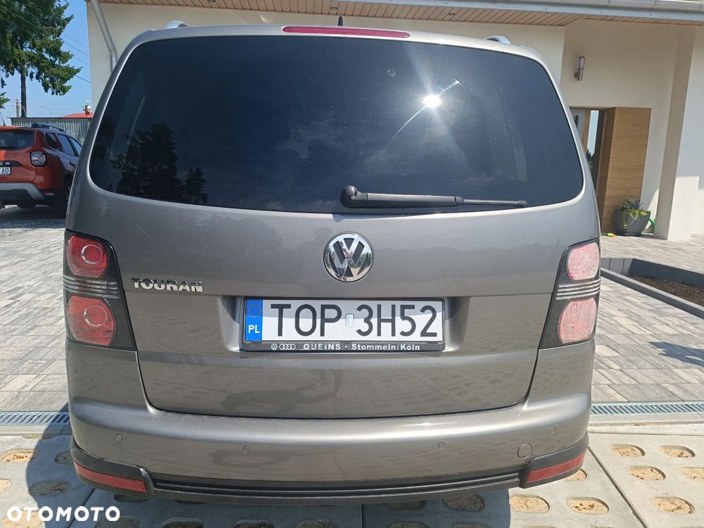 Volkswagen Touran 2.0 TDI DPF Cross DSG - 8