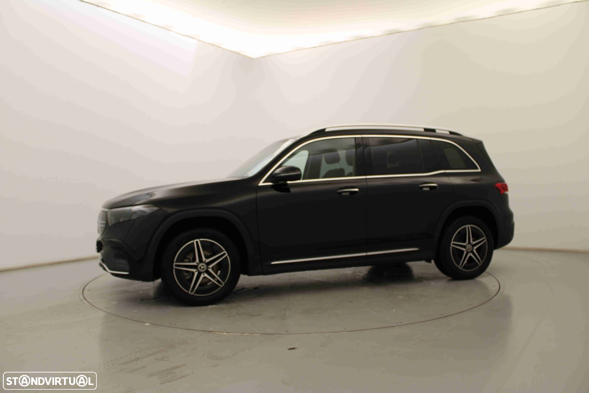 Mercedes-Benz EQB 250 AMG Line - 13