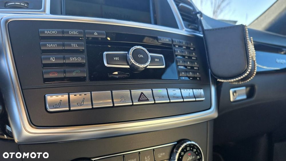Mercedes-Benz GL - 15