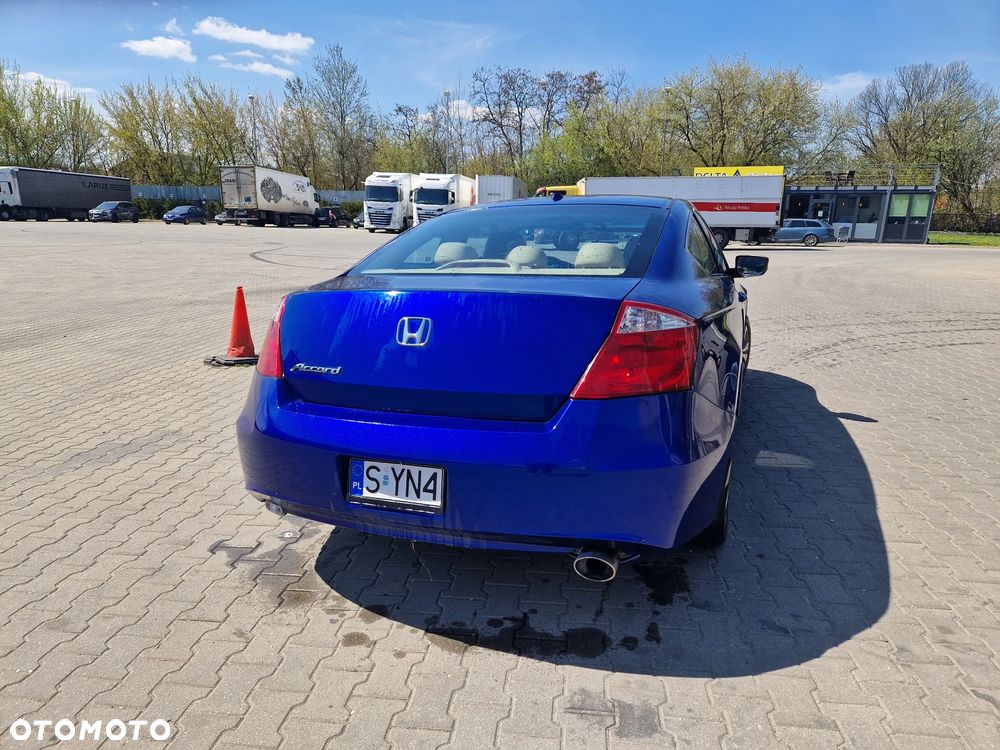 Honda Accord - 2