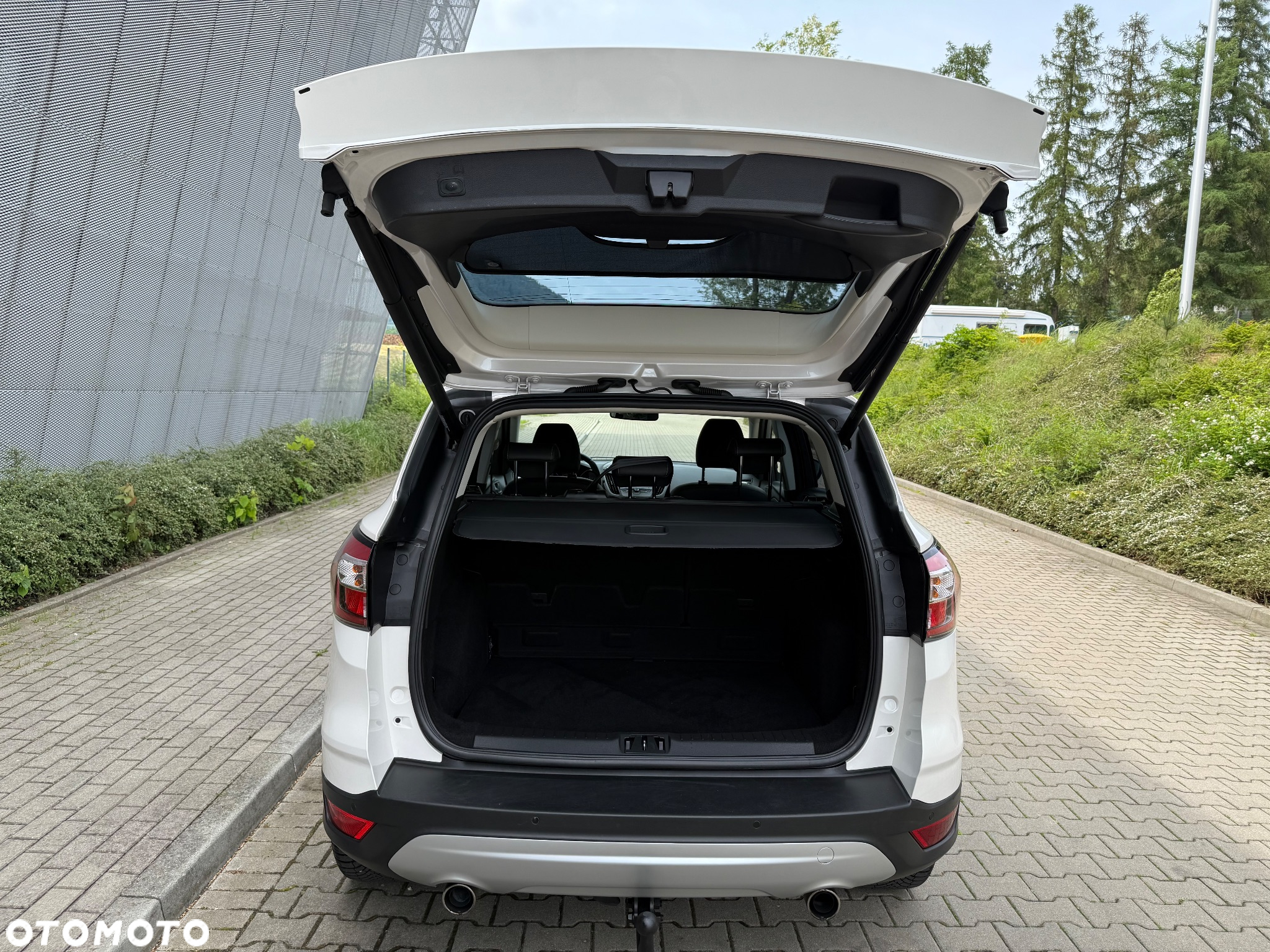 Ford Kuga 1.5 EcoBoost 2x4 Titanium - 27