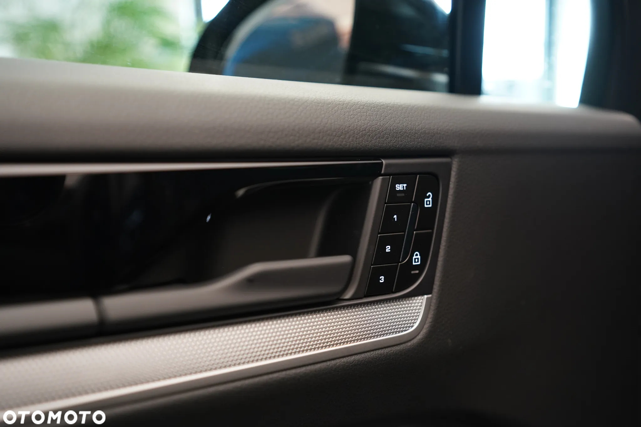Porsche Cayenne Standard - 28