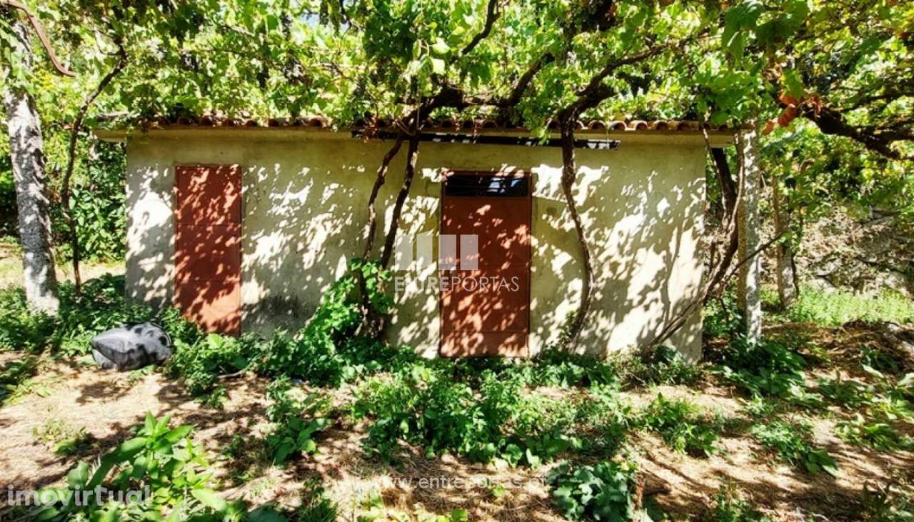 Venda de terreno agrícola c/ anexo, Vale, Arcos de Valdevez - Grande imagem: 5/18