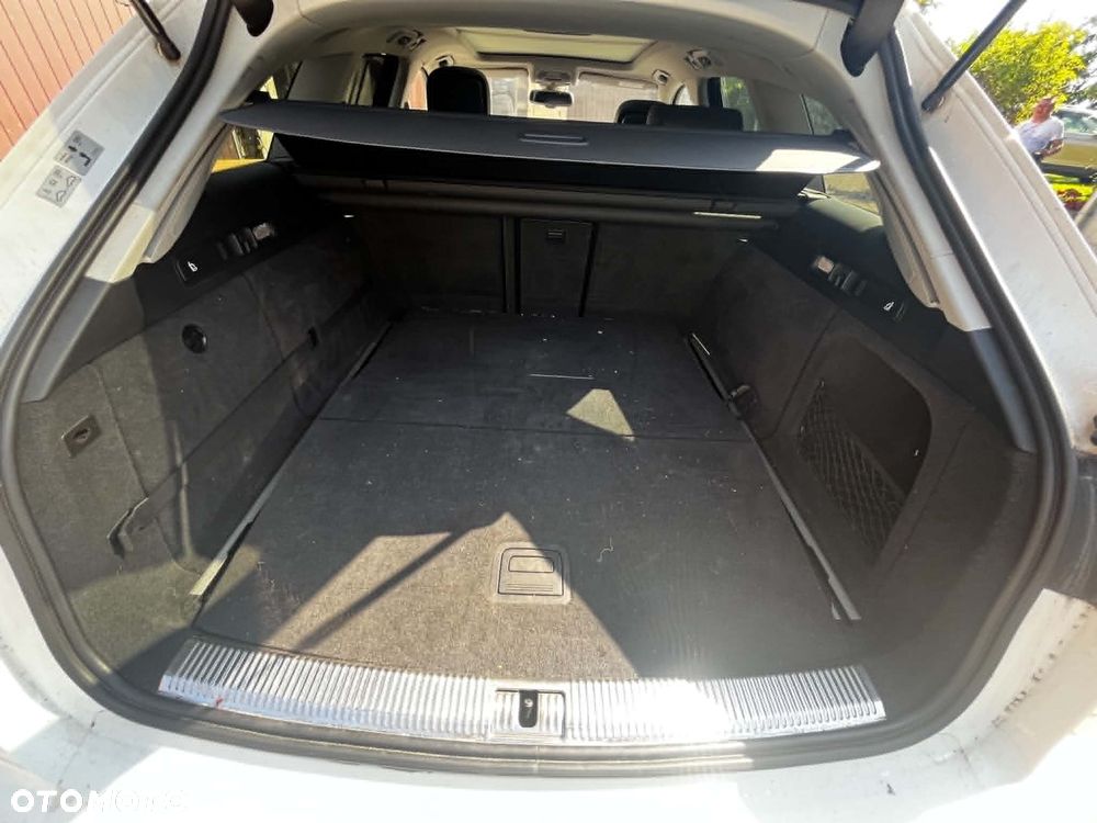Audi A6 Avant 3.0 TDI S tronic - 15