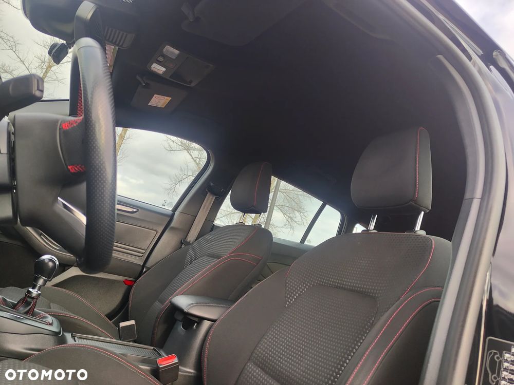 Ford Focus SW 1.5 EcoBlue S&S ST-LINE X - 36