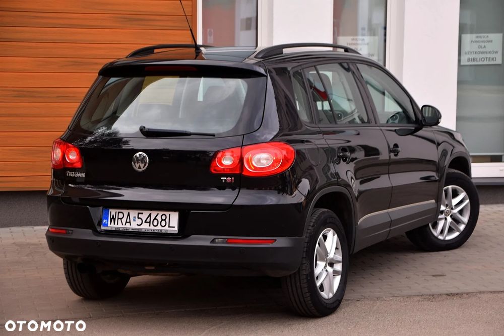 Volkswagen Tiguan - 13