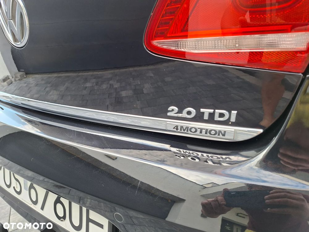 Volkswagen Passat 2.0 TDI 4Mot Highline - 21