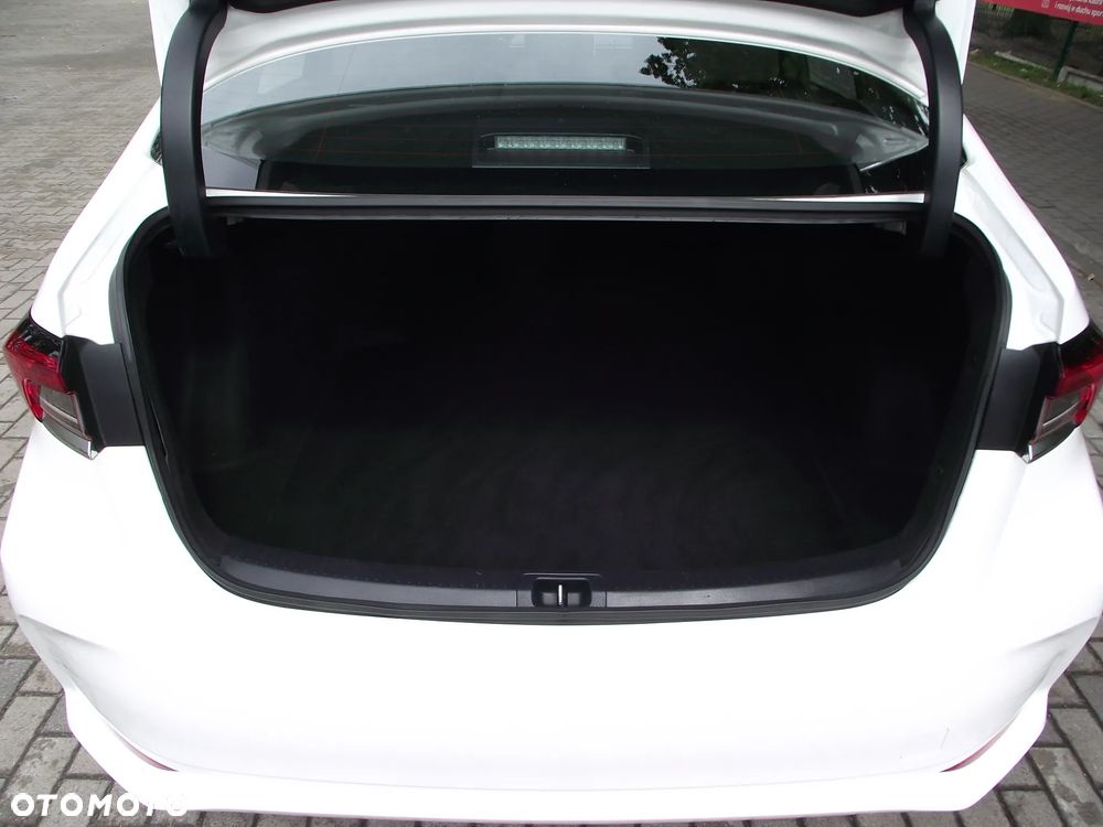 Toyota Corolla 1.8 Hybrid Active - 32