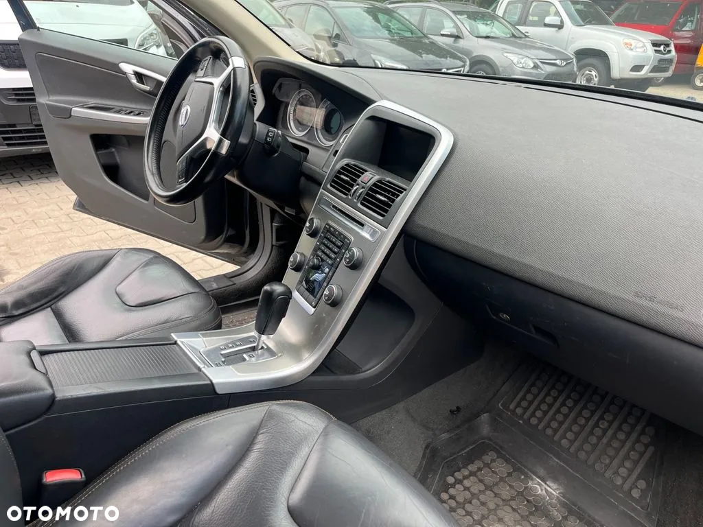 Volvo XC 60 D4 Geartronic Momentum - 7