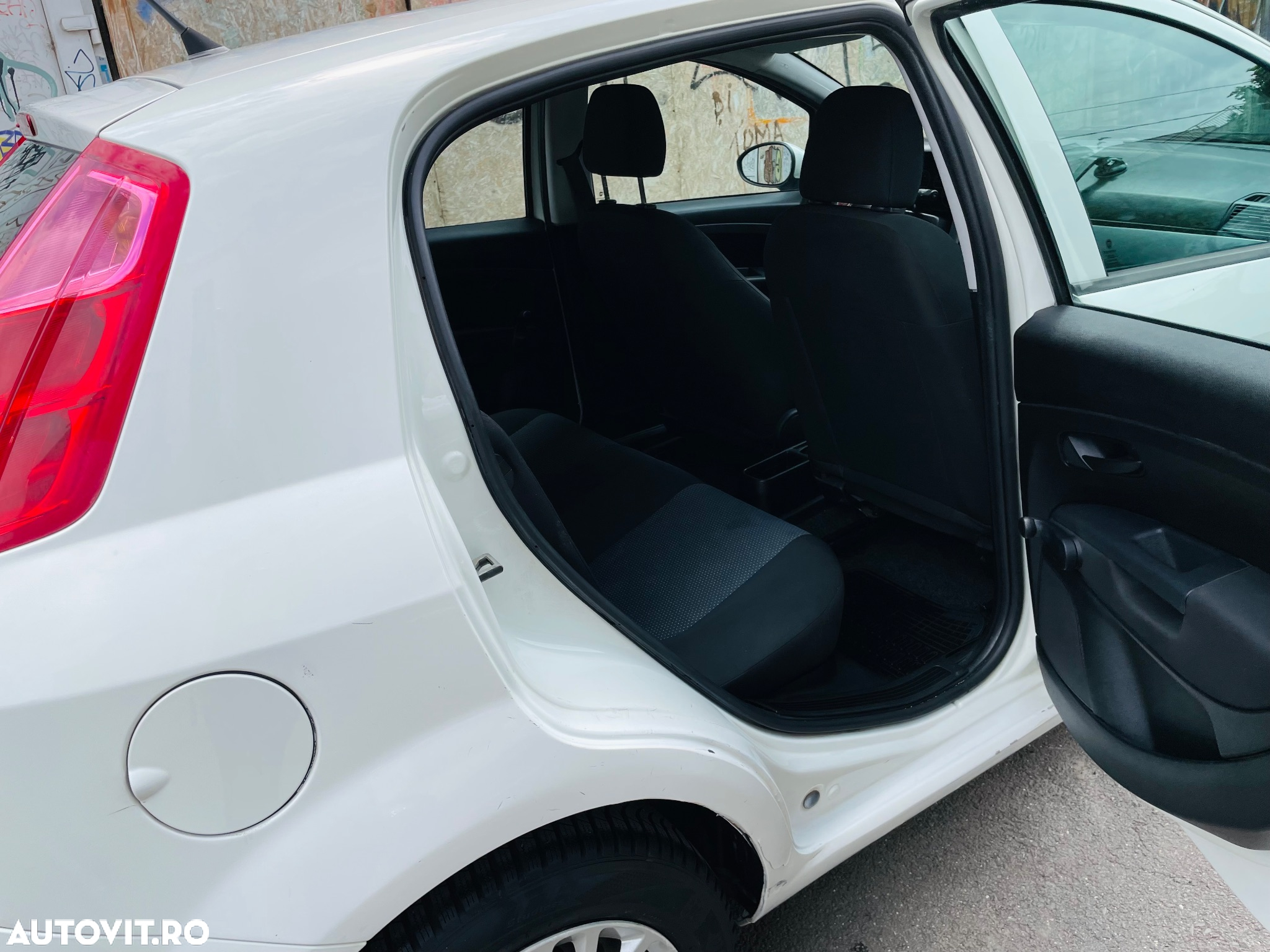 Fiat Punto 1.2 Classico - 18