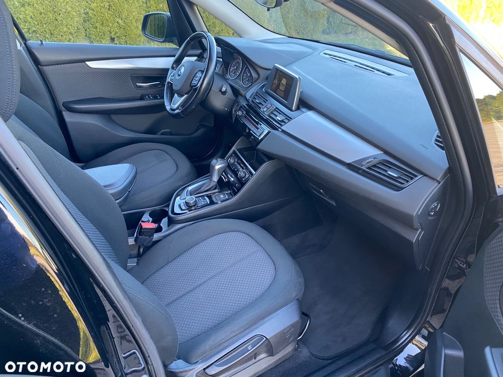 BMW Seria 2 220d Sport-Aut Sport Line - 19