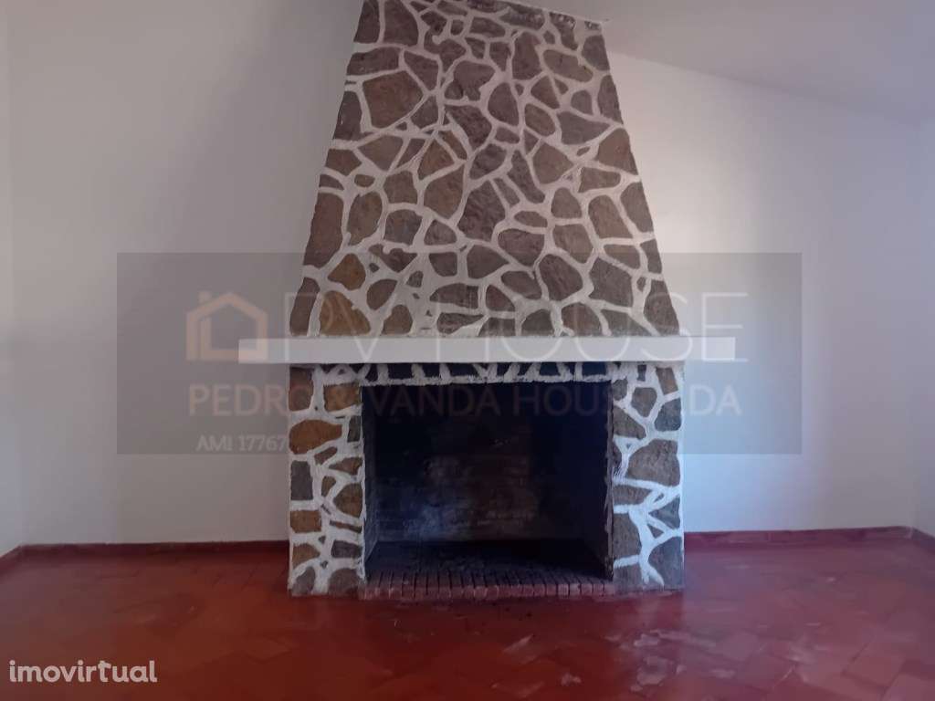 Moradia V4 Fontanelas / Sintra - Grande imagem: 4/47